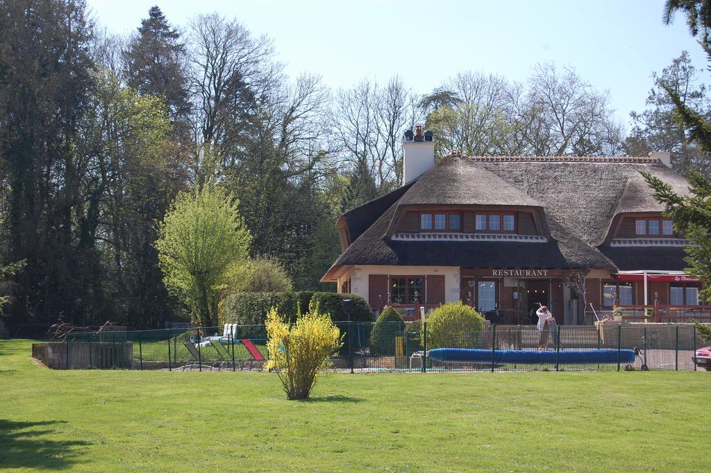 Relais Saint Michel Otel Villegusien-le-Lac Dış mekan fotoğraf